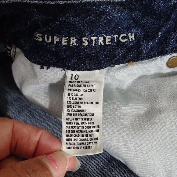 American Eagle Outfitters Super Stretch Denim Jean Shorts Women Size 10 Raw Hem - Picture 4 of 9